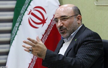 احیای امید و انگیزه در جامعه از رسالت‌های مداحان است