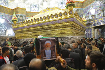 بزرگداشت برادر آیت‌الله العظمی نوری‌همدانی در قم / نظری منفرد: از هر لحظه برای خدمت به انسانیت استفاده کنیم