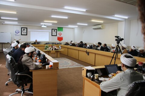 تصاویر|ششمین دوره  «طریق» توانمندسازی معاونین تهذیب و تربیت حوزه علمیه اصفهان