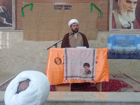 تصاویر / همایش زکات با حضور مبلغین شهرستان تاکستان