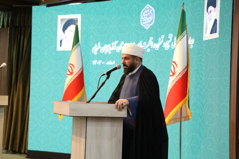 تصاویر/ نشست علمای اهل تشیع، تسنن و اقلیت های مذهبی آذربایجان غربی با رییس قوه قضائیه