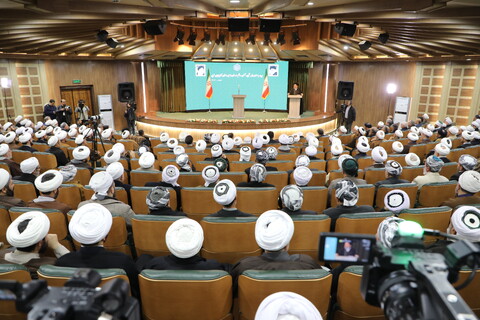 تصاویر/ نشست علمای اهل تشیع، تسنن و اقلیت های مذهبی آذربایجان غربی با رییس قوه قضائیه