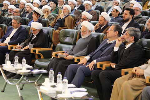 تصاویر/ نشست علمای اهل تشیع، تسنن و اقلیت های مذهبی آذربایجان غربی با رییس قوه قضائیه