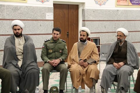 تصاویر / نشست مشترک روحانیون شهرستان آبیک با موضوع فرارسیدن ماه مبارک رمضان