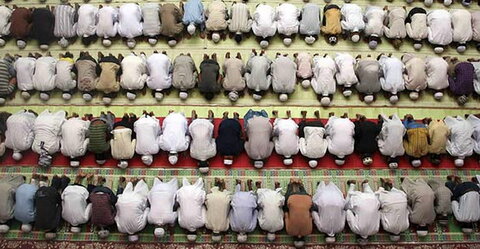 حديث روز | نماز جماعت کی پہلی صف کا حیرت انگیز ثواب