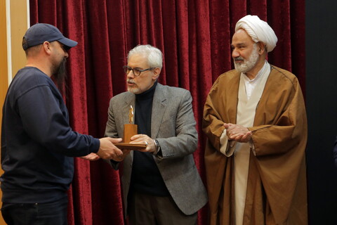 تصاویر/ آیین نکوداشت و اهدای جوایز برگزیدگان پنجمین جشنواره ملی عکس اشراق