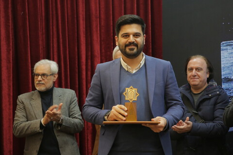 تصاویر/ آیین نکوداشت و اهدای جوایز برگزیدگان پنجمین جشنواره ملی عکس اشراق