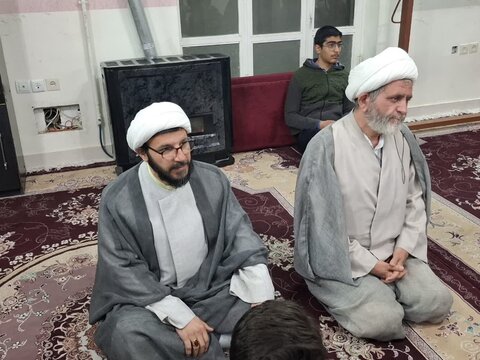 تصاویر/ اختتامیه میثاق طلبگی ۲ و پایش قرآنی و دانش افزایی طلاب در مدرسه علمیه امیرالمومنین (ع) آران و بیدگل