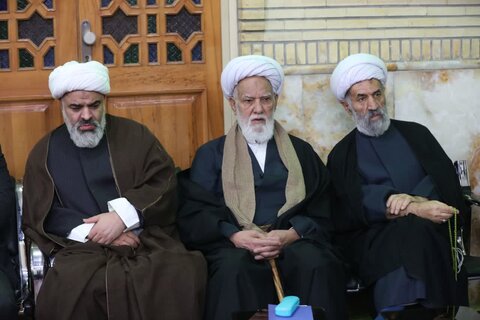 تصاویر برگزاری آیین عمامه گذاری طلاب مدرسه علمیه ابوذر تهران