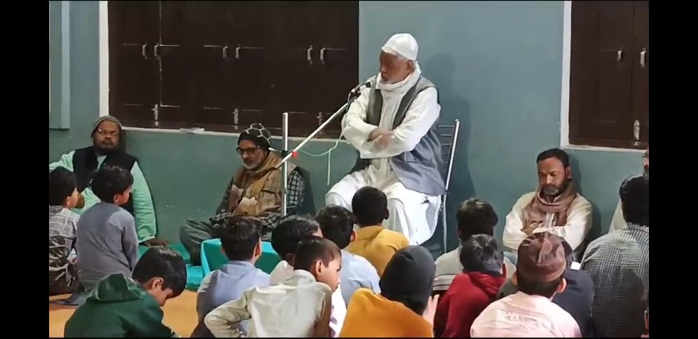 مدرسہ جعفریہ کوپاگنج میں مولانا نعیم عباس عابدی مرحوم کی یاد میں تعزیتی اجلاس