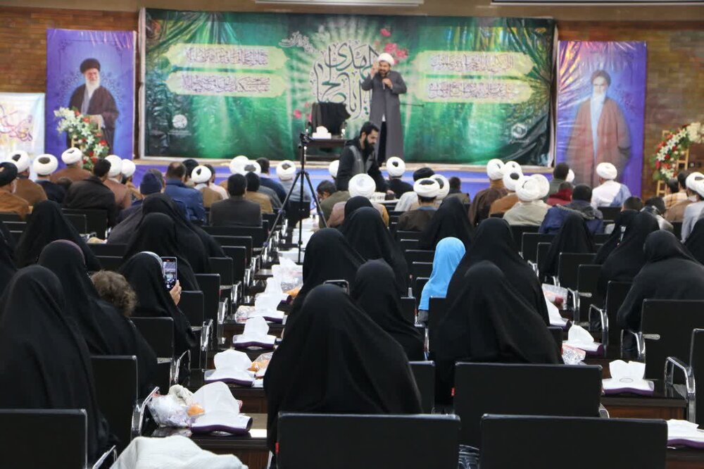 اردوی خانوادگی طلاب هجرت اصفهان در مشهد مقدس برگزار شد+ عکس