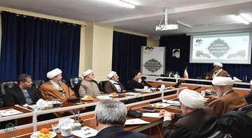 حضور فعال حوزه علمیه در قانون‌گذاری، جامعه را متحول می‌کند