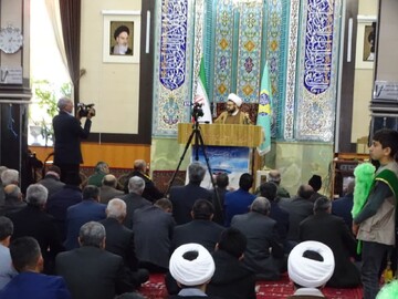 تصاویر/ آیین عبادی سیاسی نماز جمعه چهاربرج