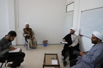 تصاویر / برگزاری آزمون شفاهی سطح ۲ و۳ طلاب مدارس علمیه استان آذربایجان شرقی