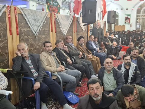 تصاویر/برگزاری دهمین یادواره شهدای مهندس کاشان