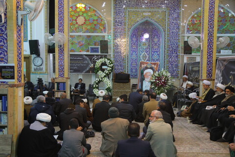 تصاویر / مراسم ترحیم برادر حضرت آیت الله العظمی نوری همدانی