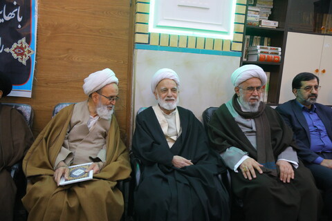 تصاویر / مراسم ترحیم برادر حضرت آیت الله العظمی نوری همدانی