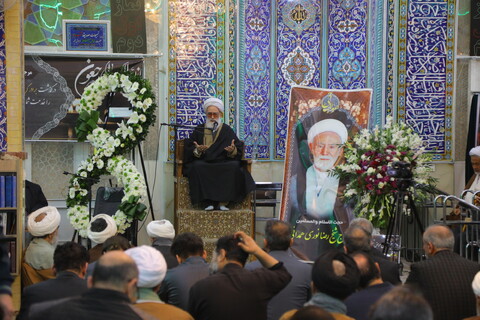 تصاویر / مراسم ترحیم برادر حضرت آیت الله العظمی نوری همدانی