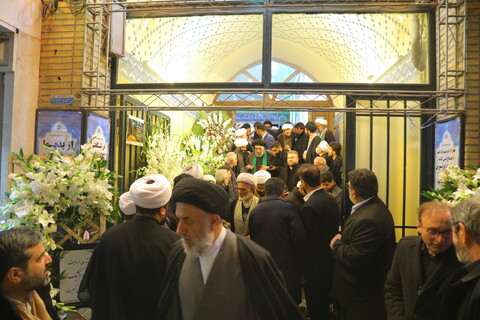 تصاویر / مراسم ترحیم برادر حضرت آیت الله العظمی نوری همدانی