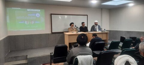 تصاویری از برگزاری کرسی آزاداندیشی مفهوم‌شناسی کلام سیاسی با موضوع بررسی موردی کلام سیاسی سیدمرتضی(ره)