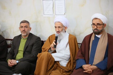 غبارروبی مسجد موسی ابن جعفر (ع) ساری