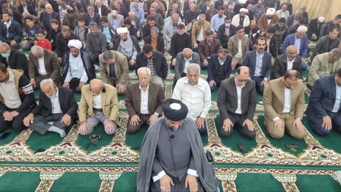 نماز جمعه گناوه به روایت تصویر