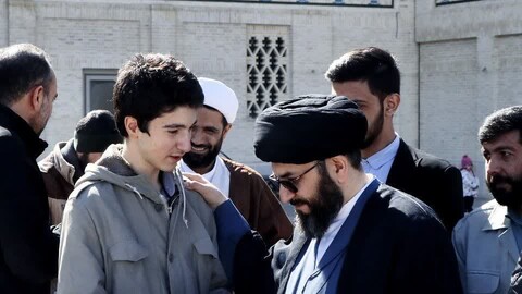 تصاویر / آیین عبادی سیاسی و وحدت بخش نماز جمعه در شهرستان زنجان