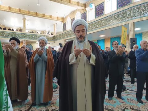 تصاویر/ اقامه نماز جمعه شهرستان بیجار