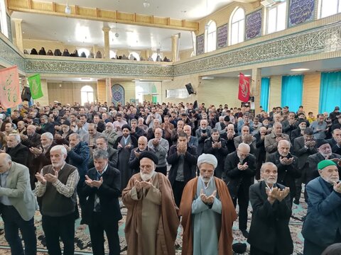 تصاویر/ اقامه نماز جمعه شهرستان بیجار