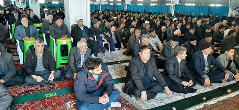 تصاویر / آیین عبادی سیاسی و وحدت بخش نماز جمعه در شهرستان سراب