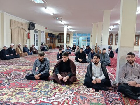 تصاویر/ مراسم عزاداری در هیئت مدرسه علمیه حضرت ولیعصر(عج) تبریز