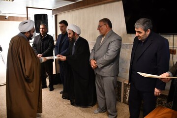 تصاویر/ آیین تجلیل از فعالین ستاد نماز جمعه شهرستان خوی