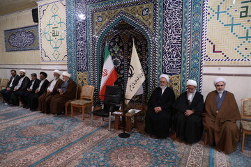 تصاویر/ آیین تکریم و معارفه معاونین آموزش و پژوهش حوزه های علمیه