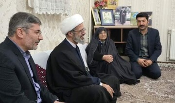 همسران شهدا الگوهای برجسته صبر و حماسه هستند