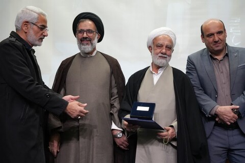 مراسم تجلیل از مجموعه فعالان قرآنی شهرستان فردیس