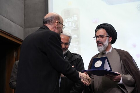 مراسم تجلیل از مجموعه فعالان قرآنی شهرستان فردیس