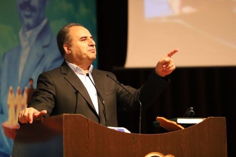 تصاویر/ ششمین اجلاسیه سراسری نماز دانش‌‌آموزان استان آذربایجان شرقی