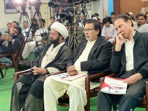 حجت الاسلام سید عز الدین الحکیم کی وفد کے ہمراہ ادارہ منہاج الحسین آمد