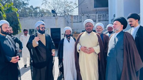 حجت الاسلام سید عز الدین الحکیم کی وفد کے ہمراہ ادارہ منہاج الحسین آمد