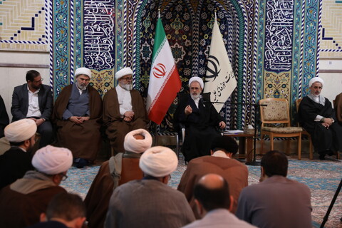 تصاویر/ آیین تکریم و معارفه معاونین آموزش و پژوهش حوزه های علمیه