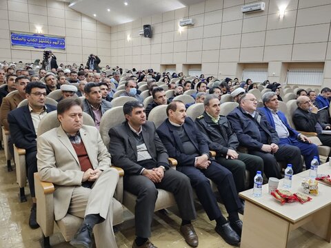 تصاویر/اجلاسیه استانی نماز و پیش اجلاسیه نماز دانش آموزی شهرستان سنندج