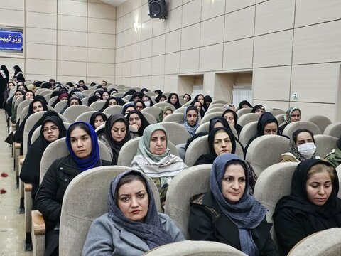 تصاویر/اجلاسیه استانی نماز و پیش اجلاسیه نماز دانش آموزی شهرستان سنندج