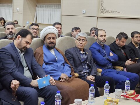 تصاویر/اجلاسیه استانی نماز و پیش اجلاسیه نماز دانش آموزی شهرستان سنندج