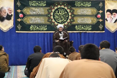 تصاویر/ مراسم استقبال از ماه مبارک رمضان در مدرسه علمیه امام خامنه‌ای ارومیه