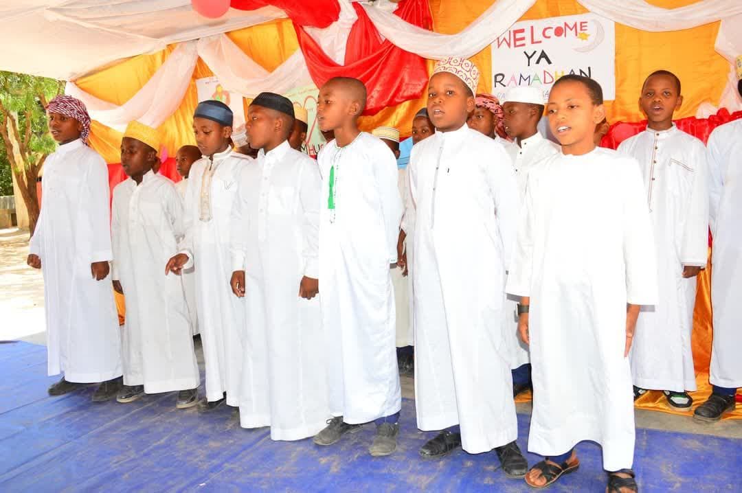 Wanafunzi wa Dar-ul-Muslimeen waukaribisha Mwezi Mtukufu wa Ramadhan + picha