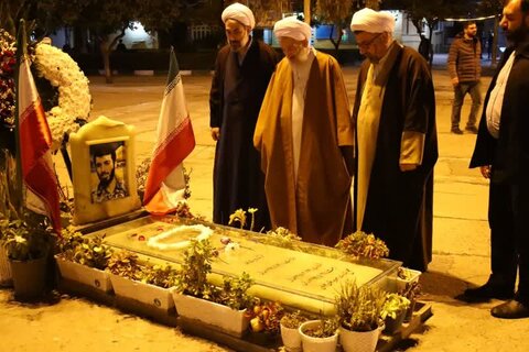 مراسم غبارروبی ضریح مطهر امامزاده عباس (ع) ساری