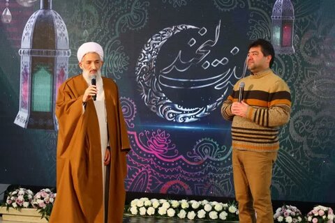 مراسم گلریزان ویژه مددجویان کمیته امداد امام خمینی (ره)