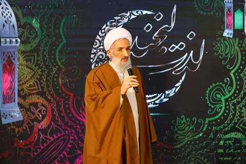 مراسم گلریزان ویژه مددجویان کمیته امداد امام خمینی (ره)