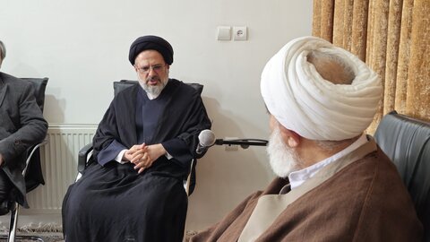 تصاویر/ دیدار معاون و کارکنان معاونت بین‌الملل حوزه‌ علمیه با دبیر شورای عالی حوزه‌های علمیه