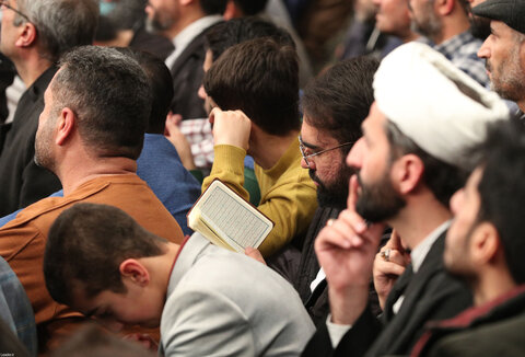 تصاویر/ مراسم انس با قرآن در اولین روز از ماه مبارک رمضان با حضور رهبر انقلاب